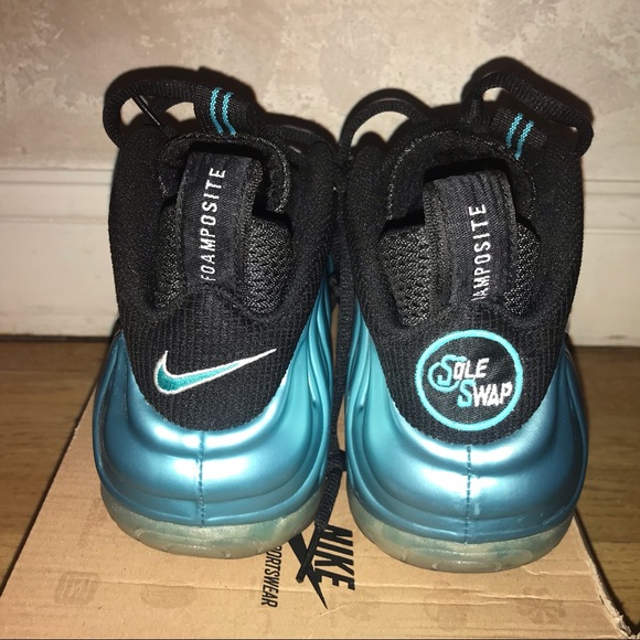 CUSTOM LIGHT UP NIKE AIR FOAMPOSITE PRO by SOLE SWAP - Picture 4 of 8